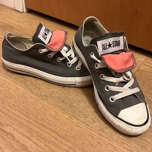 Converse All Star double tongue in grey and peach.